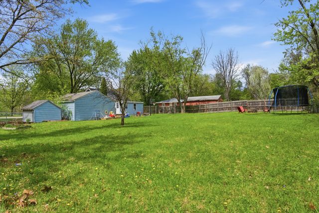 5686 Verta Drive NE, Belmont, MI 49306