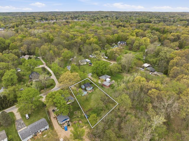 5686 Verta Drive NE, Belmont, MI 49306