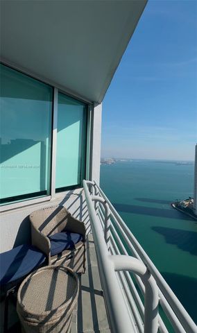 325 S Biscayne Blvd 3719, Miami, FL 33131