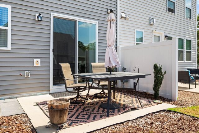 743 Creekway Drive, Fuquay Varina, NC 27526