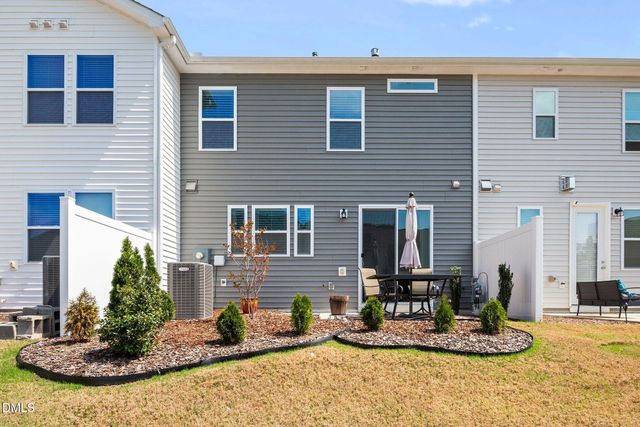 743 Creekway Drive, Fuquay Varina, NC 27526