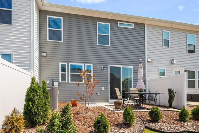 743 Creekway Drive, Fuquay Varina, NC 27526