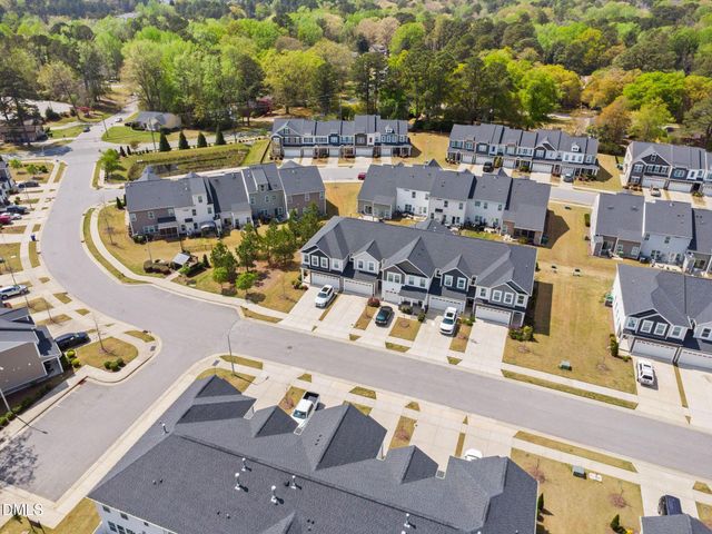 743 Creekway Drive, Fuquay Varina, NC 27526