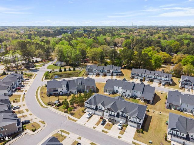 743 Creekway Drive, Fuquay Varina, NC 27526