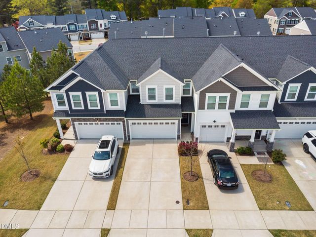 743 Creekway Drive, Fuquay Varina, NC 27526