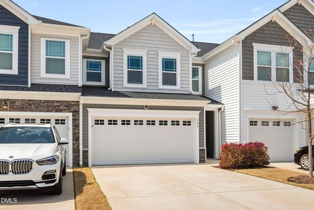 743 Creekway Drive, Fuquay Varina, NC 27526