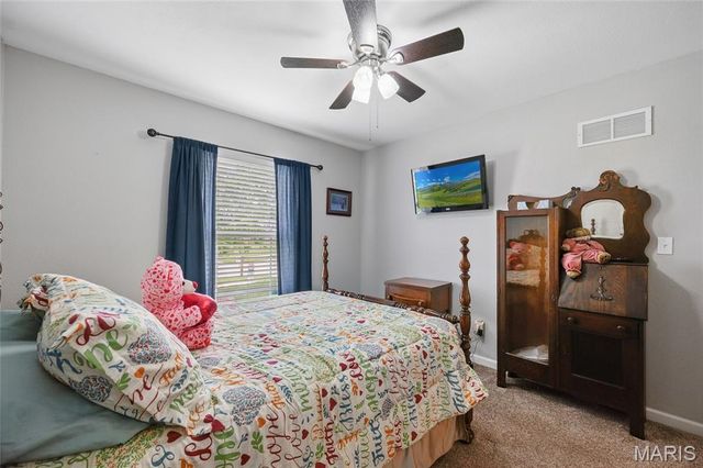 830 Hawks Circle Drive, Hillsboro, MO 63050