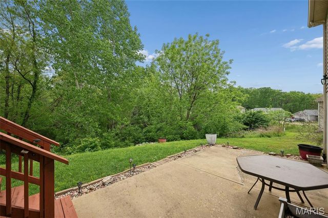 830 Hawks Circle Drive, Hillsboro, MO 63050