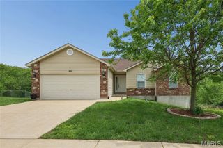 830 Hawks Circle Drive, Hillsboro, MO 63050