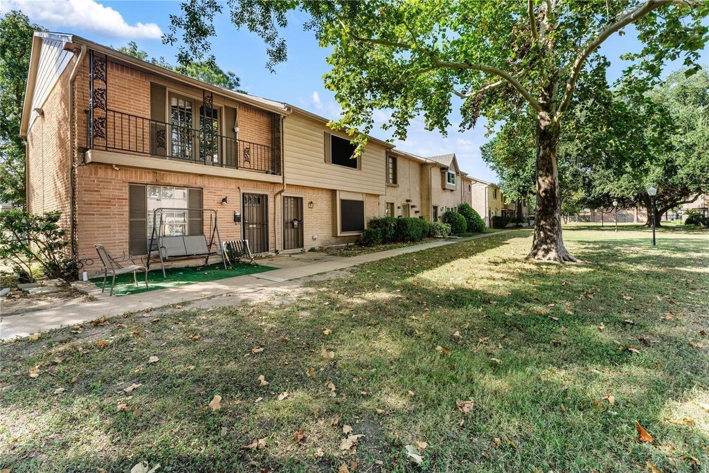 7322 Crownwest Street 7322, Houston, TX 77072