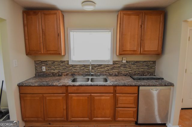 892 Thurston School Road, Thomaston, GA 30286