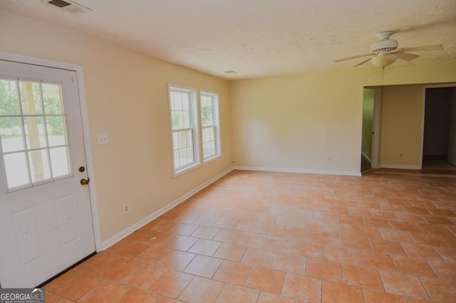 892 Thurston School Road, Thomaston, GA 30286
