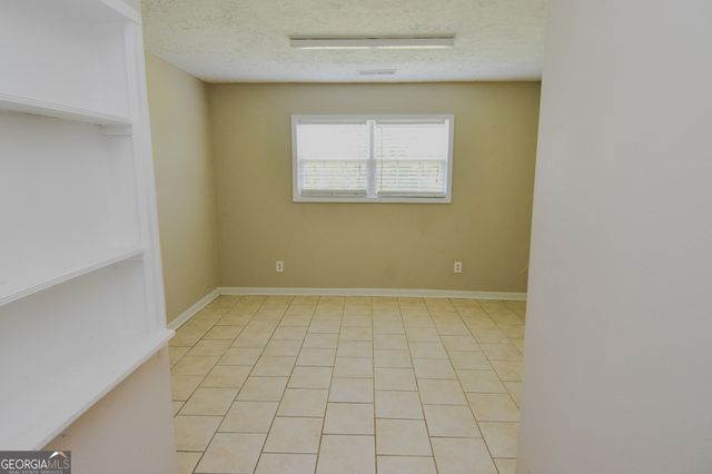 892 Thurston School Road, Thomaston, GA 30286