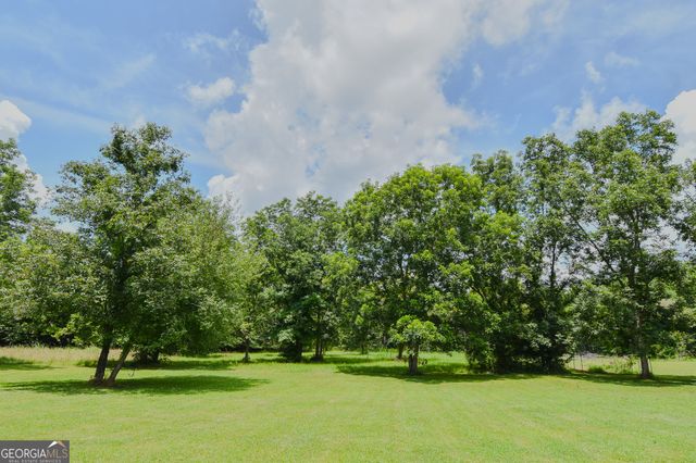 892 Thurston School Road, Thomaston, GA 30286