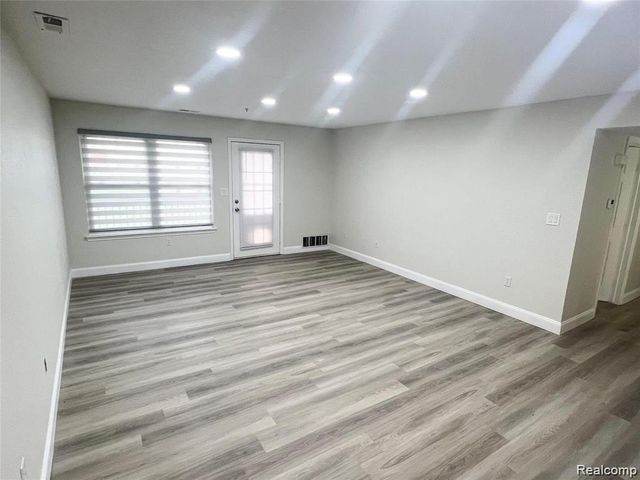 1291 Millbrook Trail, Ann Arbor, MI 48108