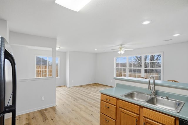 2601 THORNBERRY DR, Columbia, MO 65202