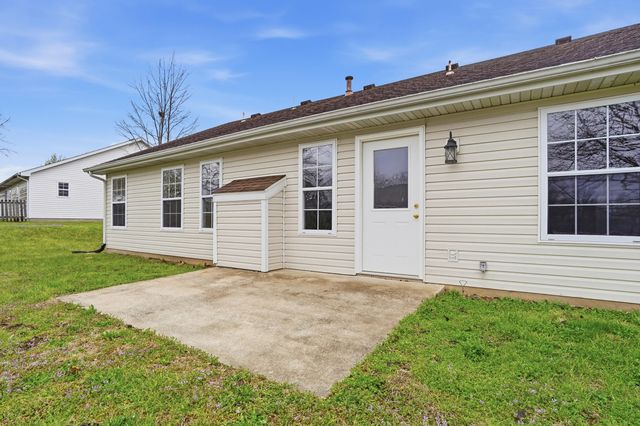 2601 THORNBERRY DR, Columbia, MO 65202