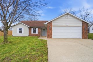 2601 THORNBERRY DR, Columbia, MO 65202