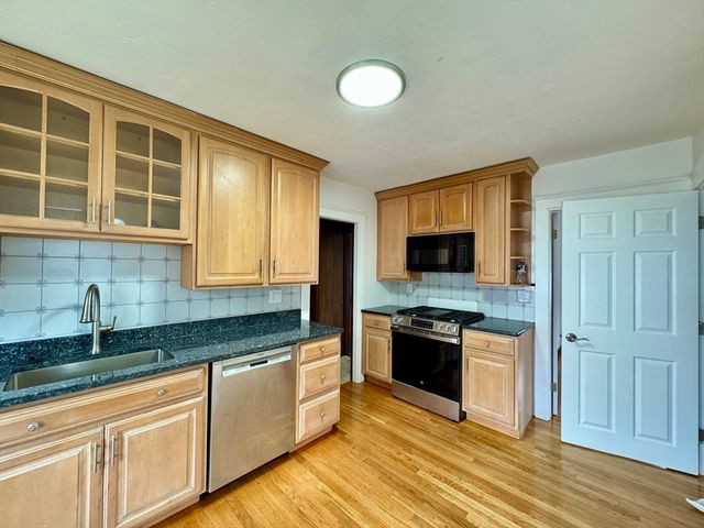 89-91 Thacher St 2, Milton, MA 02186