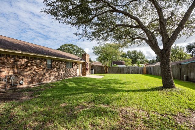 3926 Marilyn Street, Rosenberg, TX 77471