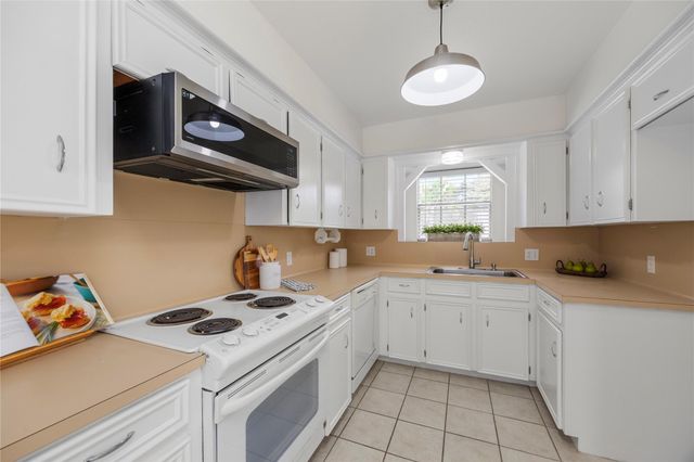 3926 Marilyn Street, Rosenberg, TX 77471
