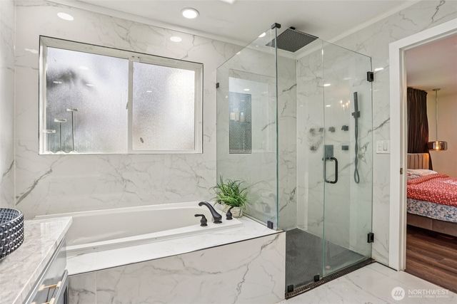 27120 117th Place SE, Kent, WA 98030