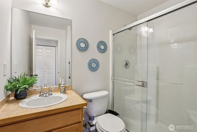 27120 117th Place SE, Kent, WA 98030