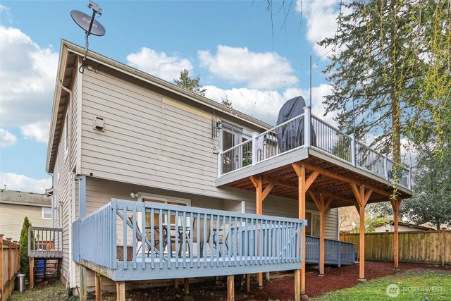 27120 117th Place SE, Kent, WA 98030