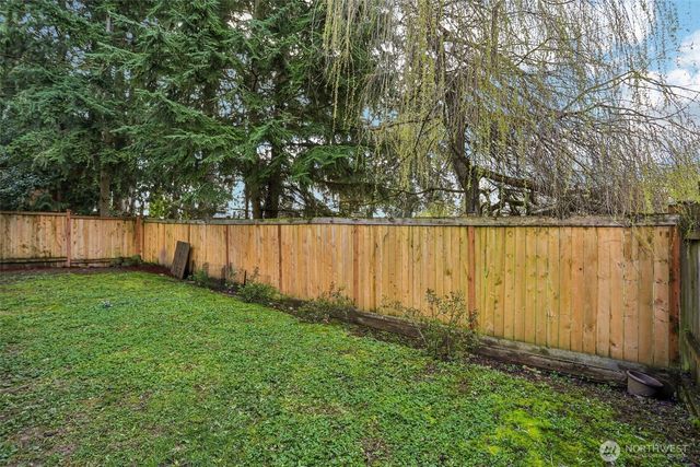 27120 117th Place SE, Kent, WA 98030