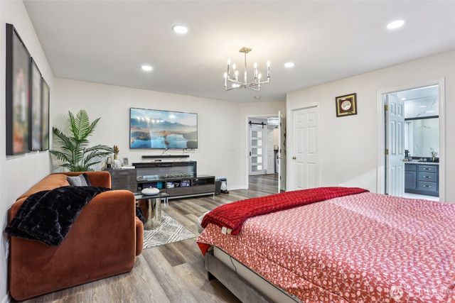 27120 117th Place SE, Kent, WA 98030