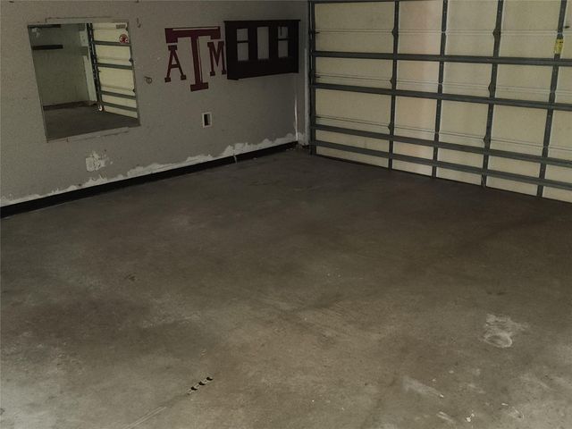 338 Apache Field Lane, La Marque, TX 77568