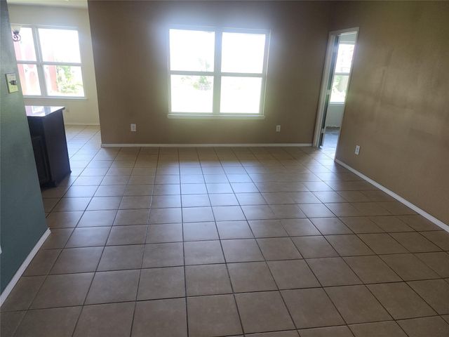 338 Apache Field Lane, La Marque, TX 77568