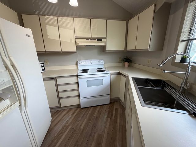 513 Tree Top Ln., Myrtle Beach, SC 29588