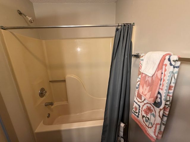 513 Tree Top Ln., Myrtle Beach, SC 29588