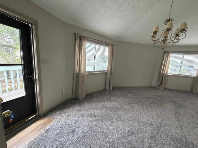 513 Tree Top Ln., Myrtle Beach, SC 29588