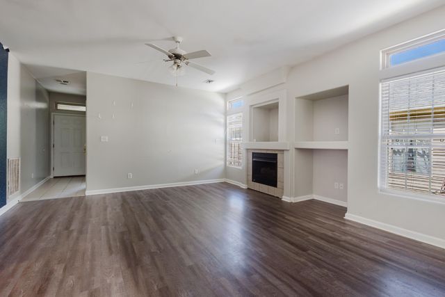 885 Henderson Drive, Lexington, KY 40515