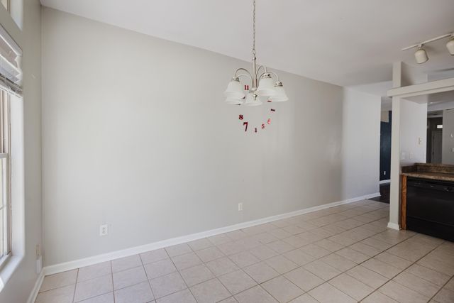 885 Henderson Drive, Lexington, KY 40515
