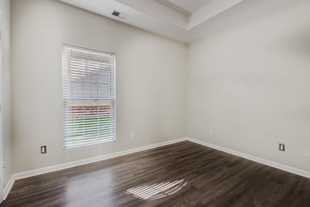 885 Henderson Drive, Lexington, KY 40515