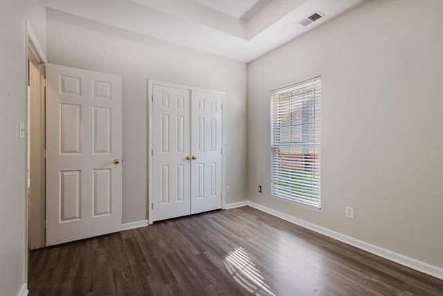 885 Henderson Drive, Lexington, KY 40515