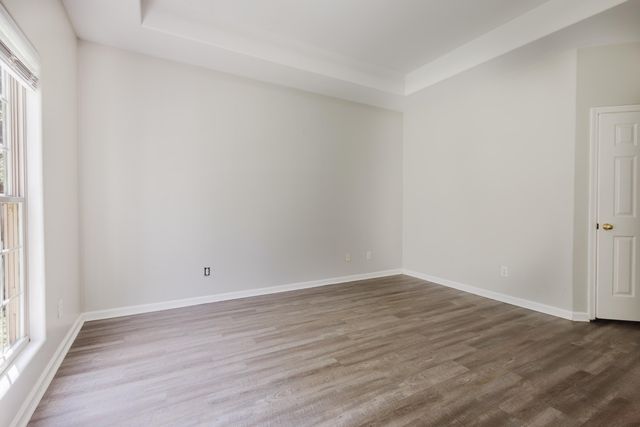 885 Henderson Drive, Lexington, KY 40515