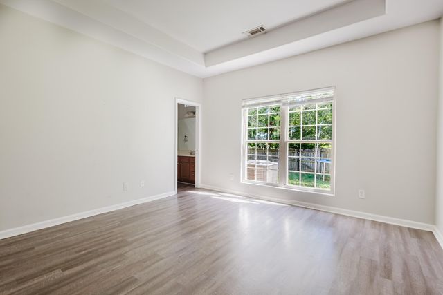 885 Henderson Drive, Lexington, KY 40515