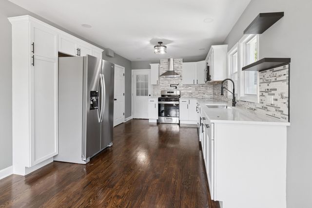 634 Johnson Street, Gary, IN 46402