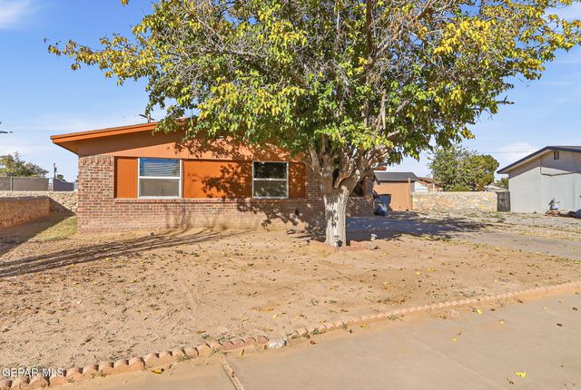 9205 GRENOBLE Drive, El Paso, TX 79907