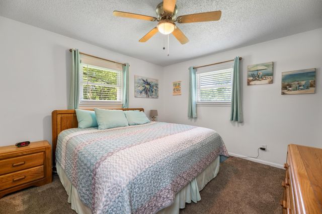 3111 N Porter Ave, Wichita, KS 67204