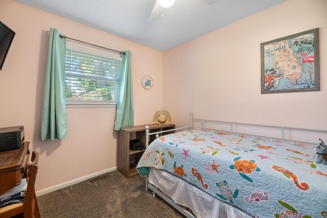 3111 N Porter Ave, Wichita, KS 67204