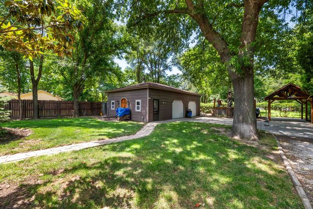 3111 N Porter Ave, Wichita, KS 67204