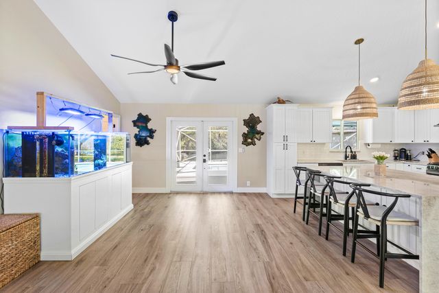 5920 SE Ault Avenue, Stuart, FL 34997
