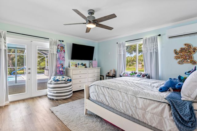 5920 SE Ault Avenue, Stuart, FL 34997