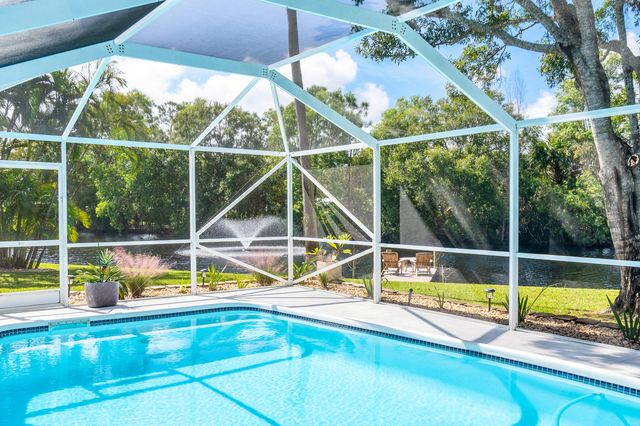 5920 SE Ault Avenue, Stuart, FL 34997