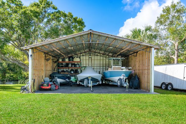 5920 SE Ault Avenue, Stuart, FL 34997